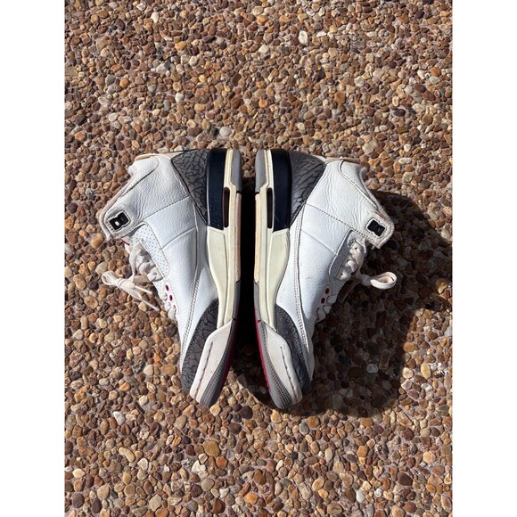 Nike air JORDAN 3 RETRO GS 'WHITE CEMENT REIMAGINED' - Picture 4 of 7